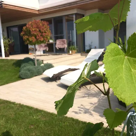 Holiday home Nikolaier Weinblick - Muskateller *