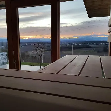 Nikolaier Weinblick - Muskateller