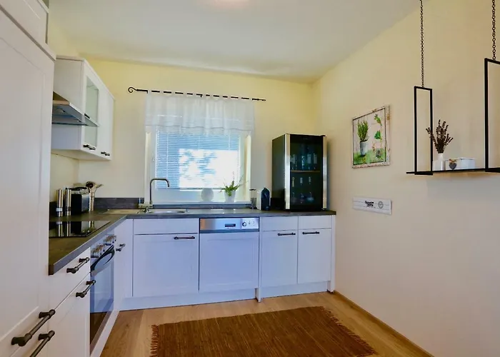 Nikolaier Weinblick - Muskateller *